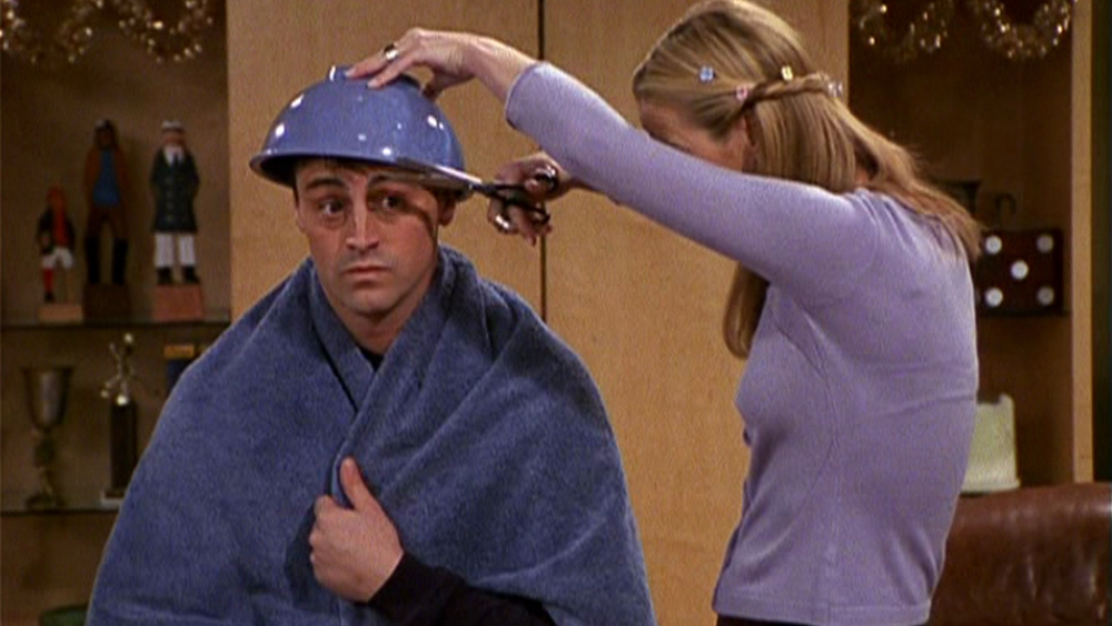 Joey and Phoebe from Friends cutting hair