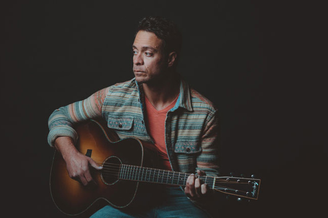 An Evening With Amos Lee 7.21+7.22