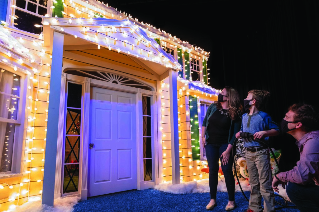 Wolf Trap Holiday Sing-A-Long From Home