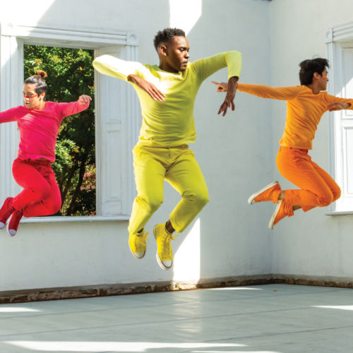 Andile Ndlovu and two other dancers.