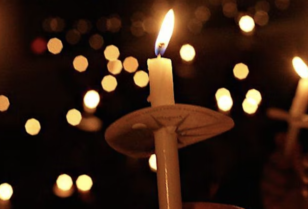 Candlelight Christmas Caroling & Tree Lighting Celebration
